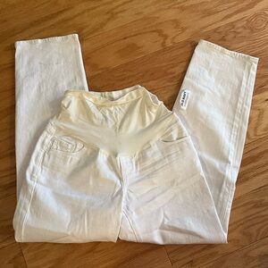 NWT Old Navy Maternity White Jeans Size 6